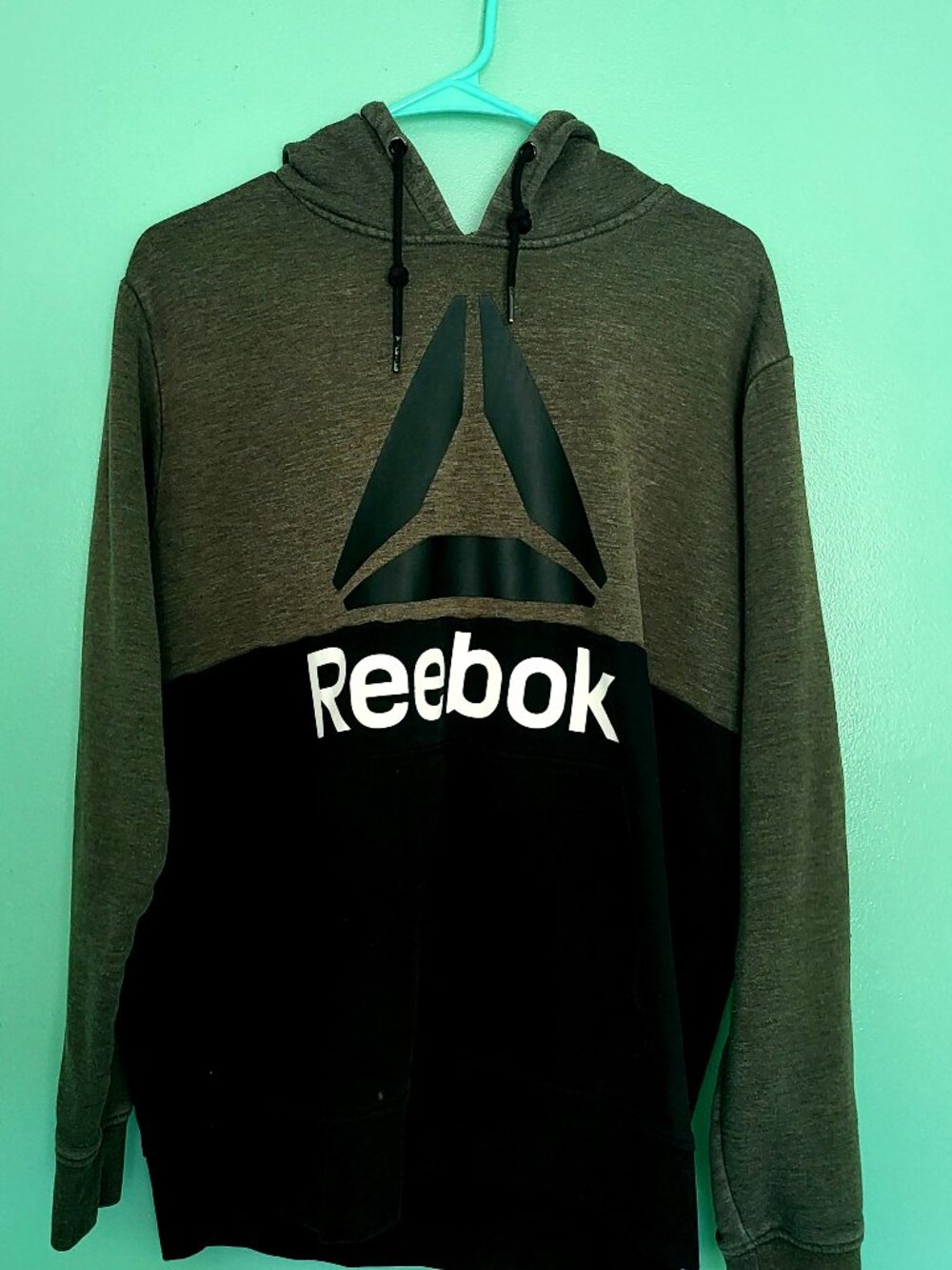 Reebok hoodie for men,